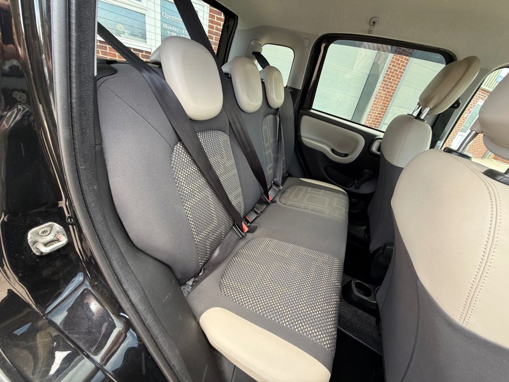 USED 2013 63 FIAT PANDA 0.9 TwinAir 4x4 Hatchback 5dr Petrol Manual Euro 5 (s/s) (85 bhp) LOVELY CAR ,GREAT HISTORY