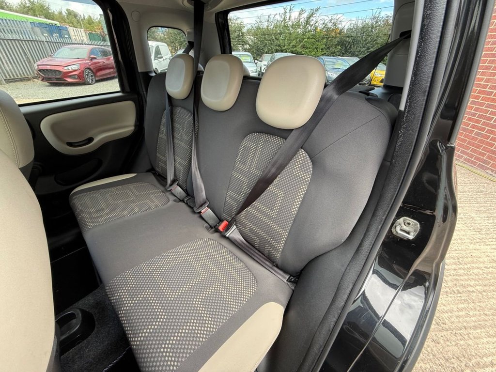 USED 2013 63 FIAT PANDA 0.9 TwinAir 4x4 Hatchback 5dr Petrol Manual Euro 5 (s/s) (85 bhp) LOVELY CAR ,GREAT HISTORY
