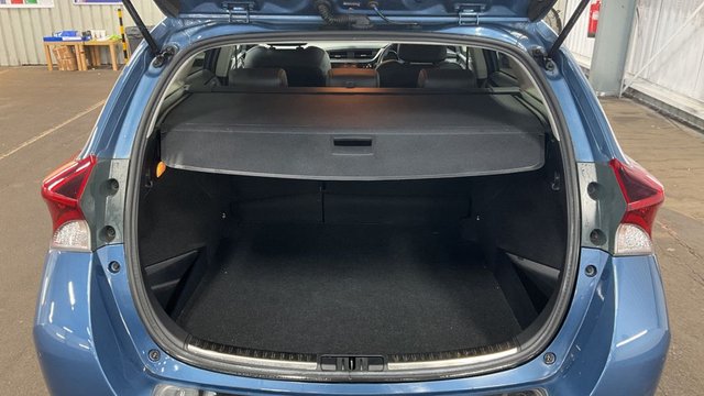 View our TOYOTA AURIS