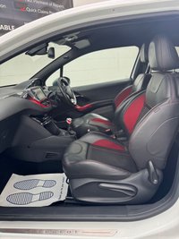 USED 2014 14 PEUGEOT 208 1.6 THP GTi Hatchback 3dr Petrol Manual Euro 5 (200 ps) bluetooth dual zone AC