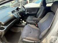 USED 2015 15 HONDA JAZZ 1.4 i-VTEC ES Plus Hatchback 5dr Petrol CVT Euro 5 (99 ps) **FULL SERVICE HISTORY*