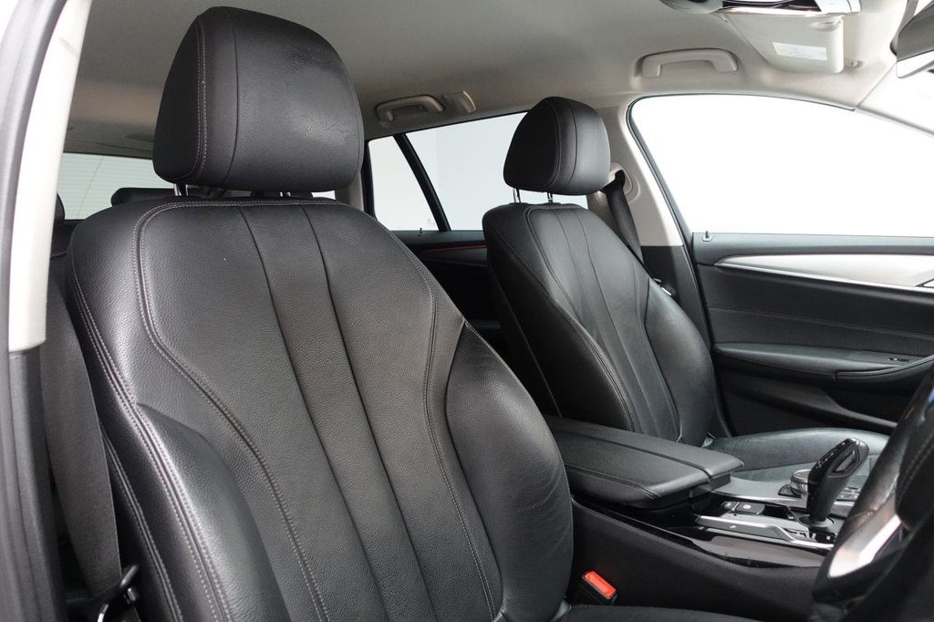 2018 BMW 5 Series — image 3