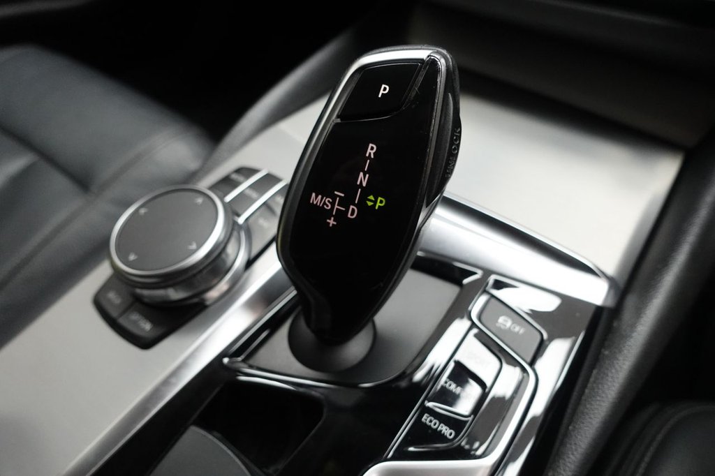 2018 BMW 5 Series — image 33