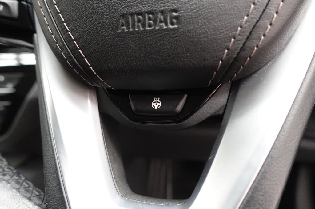 2018 BMW 5 Series — image 24
