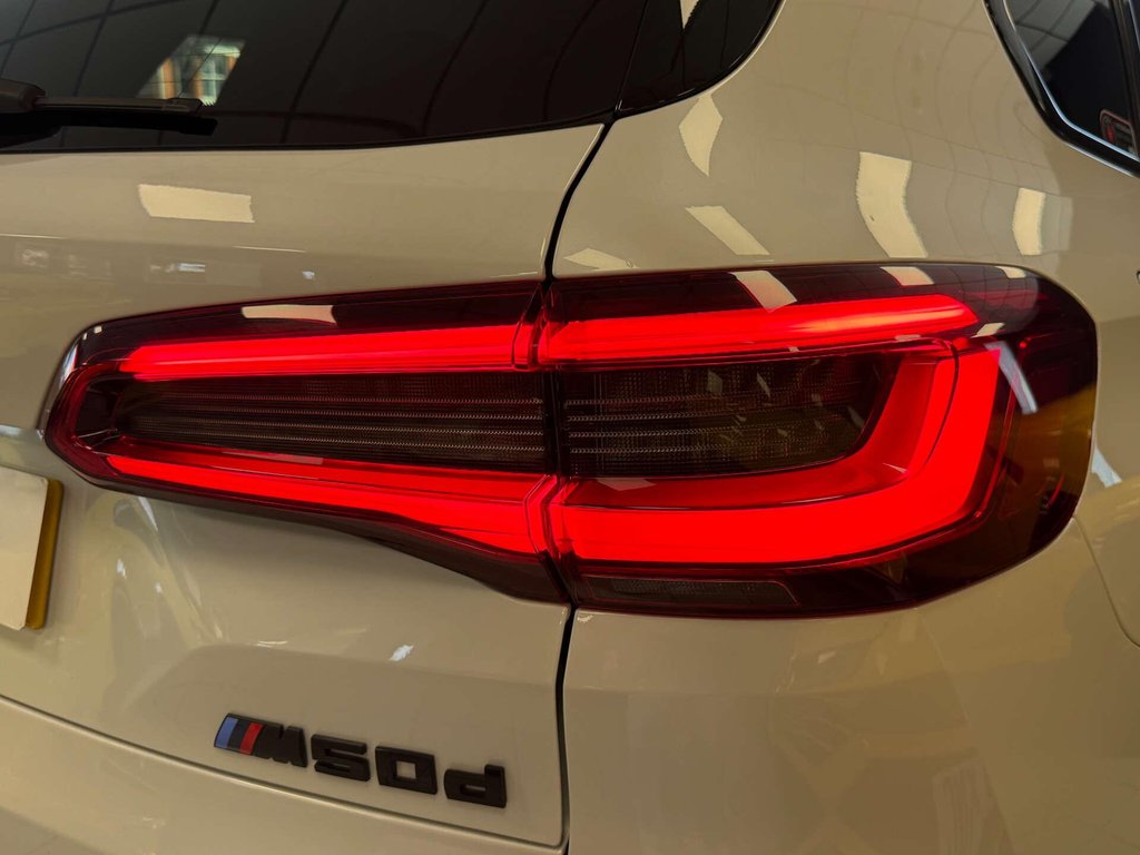 USED 2019 19 BMW X5 3.0 X5 M50D Auto 4WD 5dr FSH + M PERF. KIT + HK