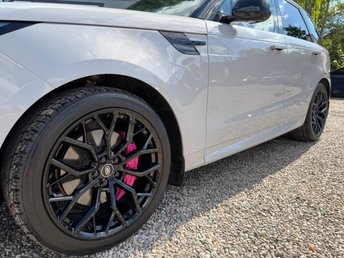 View our LAND ROVER RANGE ROVER SPORT