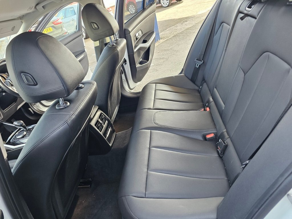 USED 2019 69 BMW 3 SERIES 2.0 320d SE Saloon 4dr Diesel Auto Euro 6 (s/s) (190 ps) 