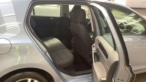 View our VOLKSWAGEN GOLF