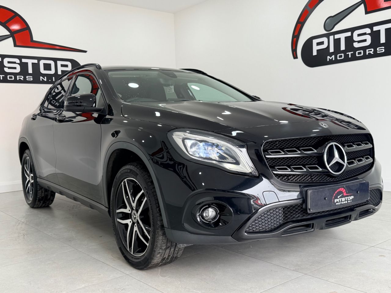 2019 MERCEDES GLA 1.6 GLA180 GPF Urban Edition SUV 5dr Petrol 7G-DCT Euro 6 (s/s) (122 ps) - vehicle photo 3 for sale on PureCar