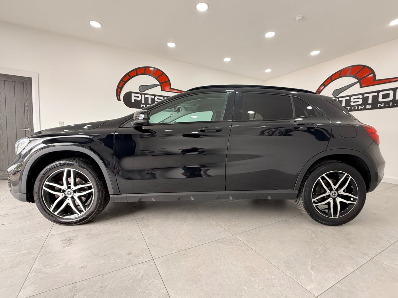 2019 MERCEDES GLA 1.6 GLA180 GPF Urban Edition SUV 5dr Petrol 7G-DCT Euro 6 (s/s) (122 ps) - vehicle photo 7 for sale on PureCar