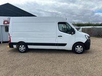 USED 2020 70 RENAULT MASTER 2.3 dCi 35 Business Panel Van 4dr Diesel Manual FWD MWB Medium Roof Euro 6 (135 ps) 