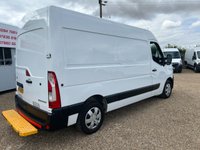 USED 2020 70 RENAULT MASTER 2.3 dCi 35 Business Panel Van 4dr Diesel Manual FWD MWB Medium Roof Euro 6 (135 ps) 