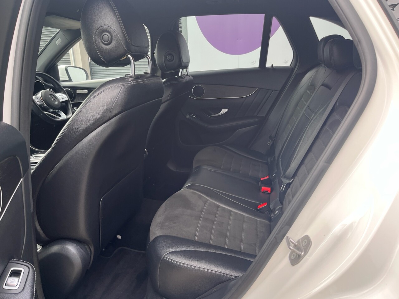2020 MERCEDES GLC 2.0 GLC220d AMG Line SUV 5dr Diesel G-Tronic+ 4MATIC Euro 6 (s/s) (194 ps) - vehicle photo 15 for sale on PureCar