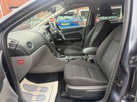 USED 2008 08 FORD FOCUS 2.0 Titanium Hatchback 5dr Petrol Automatic (192 g/km, 143 bhp) REAR SENSORS + 12 MONTH MOT