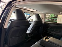USED 2022 22 LEXUS ES 2.5 300h E-CVT Euro 6 (s/s) 4dr FULL LEXUS SERVICE HISTORY