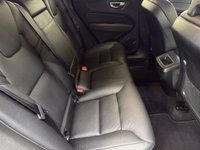 USED 2018 18 VOLVO XC60 2.0 D4 Momentum SUV 5dr Diesel Auto AWD Euro 6 (s/s) (190 ps) 