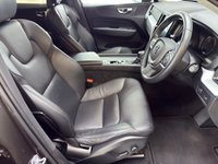 USED 2018 18 VOLVO XC60 2.0 D4 Momentum SUV 5dr Diesel Auto AWD Euro 6 (s/s) (190 ps) 