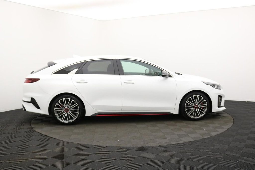 USED 2019 68 KIA PROCEED 1.6 T-GDi GT Shooting Brake 5dr Petrol DCT Euro 6 (s/s) (201 bhp) Car Play, Sat Nav, Keyless