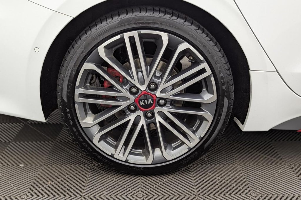 USED 2019 68 KIA PROCEED 1.6 T-GDi GT Shooting Brake 5dr Petrol DCT Euro 6 (s/s) (201 bhp) Car Play, Sat Nav, Keyless