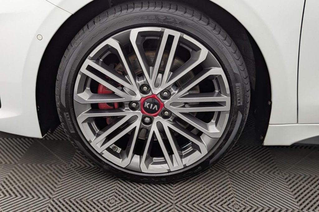 USED 2019 68 KIA PROCEED 1.6 T-GDi GT Shooting Brake 5dr Petrol DCT Euro 6 (s/s) (201 bhp) Car Play, Sat Nav, Keyless
