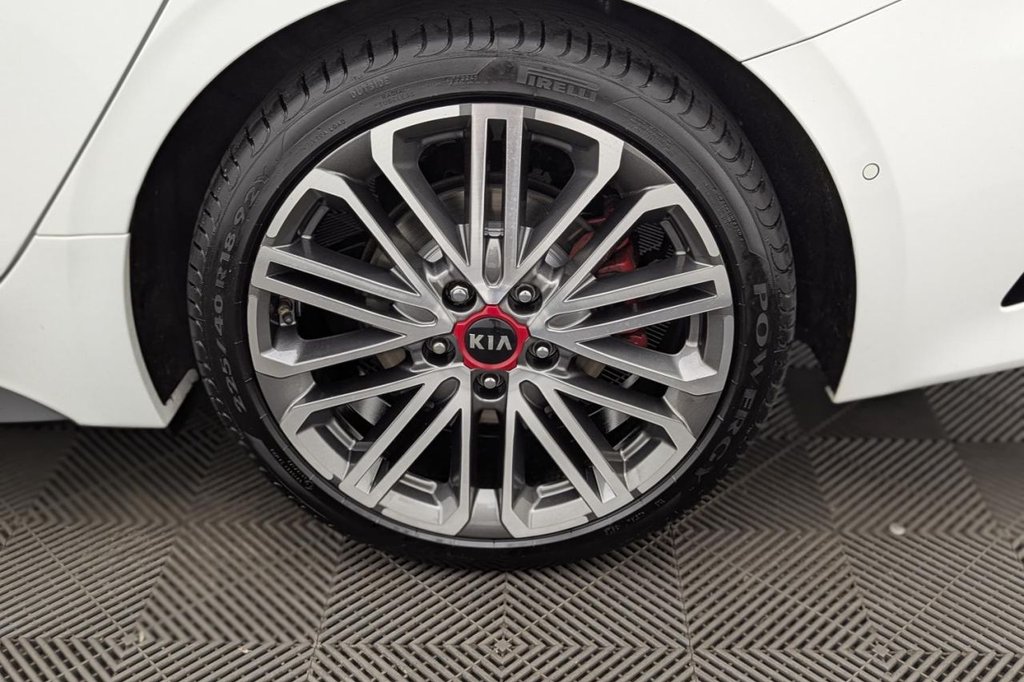 USED 2019 68 KIA PROCEED 1.6 T-GDi GT Shooting Brake 5dr Petrol DCT Euro 6 (s/s) (201 bhp) Car Play, Sat Nav, Keyless