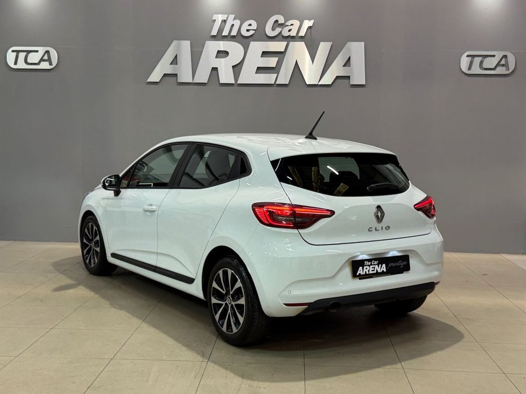 USED 2021 21 RENAULT CLIO 1.0 TCe Iconic Hatchback 5dr Petrol Manual Euro 6 (s/s) (90 ps) 