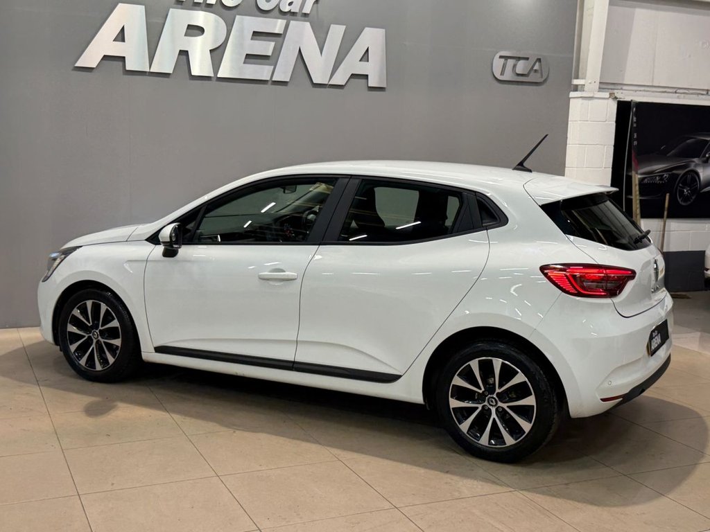 USED 2021 21 RENAULT CLIO 1.0 TCe Iconic Hatchback 5dr Petrol Manual Euro 6 (s/s) (90 ps) 