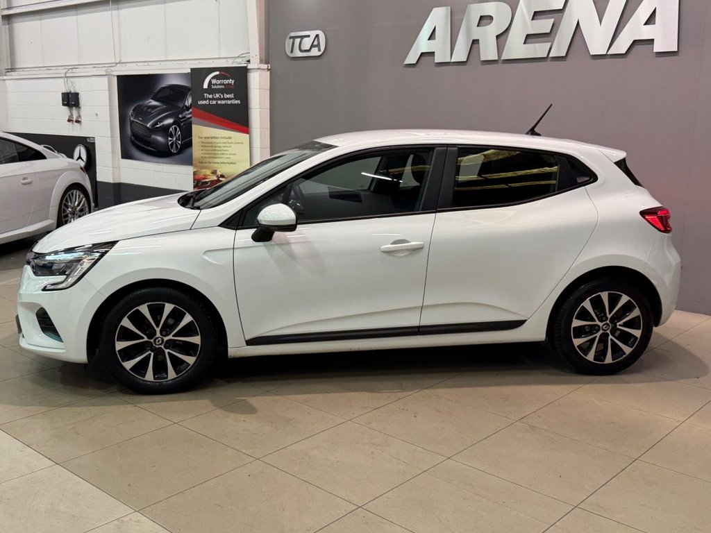 USED 2021 21 RENAULT CLIO 1.0 TCe Iconic Hatchback 5dr Petrol Manual Euro 6 (s/s) (90 ps) 