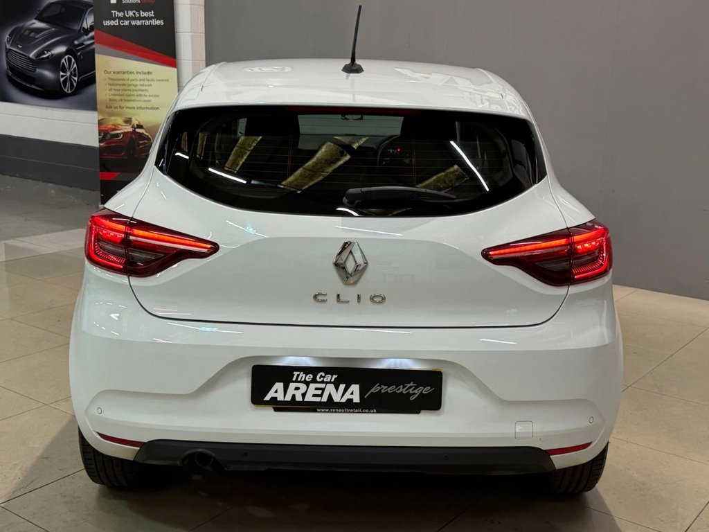 USED 2021 21 RENAULT CLIO 1.0 TCe Iconic Hatchback 5dr Petrol Manual Euro 6 (s/s) (90 ps) 