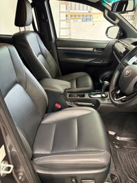 USED 2025 75 TOYOTA HILUX 2.8 D-4D-h Invincible X Pickup 4dr Diesel Hybrid Auto 4WD Euro 6 (204 ps) SAT NAV+360 CAMERA+CANOPY