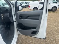 USED 2021 71 VAUXHALL VIVARO 1.5 Turbo D 2700 Dynamic Panel Van 6dr Diesel Manual L1 H1 Euro 6 (s/s) (100 ps) 62000 MILES AIR/CON * SAT/NAV * RACKING ROOF RACK PIPE TUBE