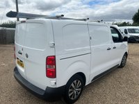 USED 2021 71 VAUXHALL VIVARO 1.5 Turbo D 2700 Dynamic Panel Van 6dr Diesel Manual L1 H1 Euro 6 (s/s) (100 ps) 62000 MILES AIR/CON * SAT/NAV * RACKING ROOF RACK PIPE TUBE