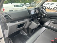 USED 2021 71 VAUXHALL VIVARO 1.5 Turbo D 2700 Dynamic Panel Van 6dr Diesel Manual L1 H1 Euro 6 (s/s) (100 ps) 62000 MILES AIR/CON * SAT/NAV * RACKING ROOF RACK PIPE TUBE