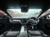 USED 2021 21 VOLVO XC60 2.0 B4 MHEV R-Design SUV 5dr Diesel Hybrid Auto AWD Euro 6 (s/s) (197 ps) Sat Nav - Full Leather - Electronic Tailgate - Cruise Control - Power Fold Mirrors