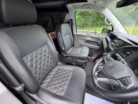 USED 2021 11 VOLKSWAGEN TRANSPORTER 2.0 T32 Highline 5 Seat Kombi Double Cab 5dr Diesel DSG FWD SWB Euro 6 204PS 