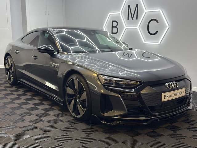2023 Audi RS