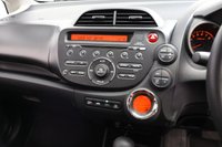 USED 2011 61 HONDA JAZZ 1.4 i-VTEC ES Hatchback 5dr Petrol CVT Euro 5 (99 ps) 
