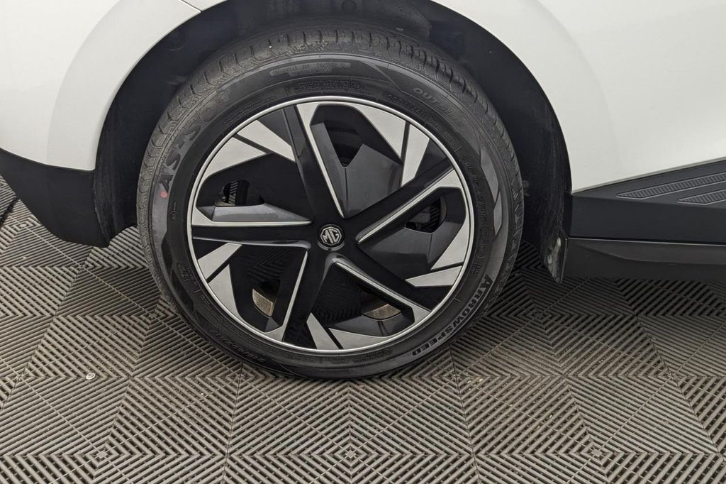 USED 2023 73 MG MG4 51kWh SE Hatchback 5dr Electric Auto (170 ps) Car Play, Keyless, Sensors