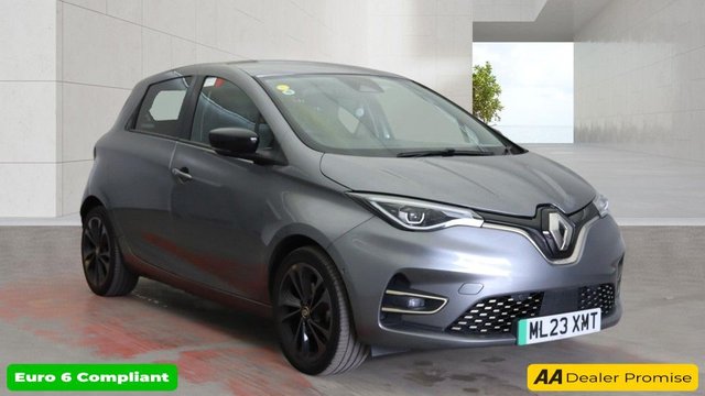 View our Renault Zoe Grey R135 EV50 Iconic, 28,700 miles, EV, Automatic, Sat nav, Heated seats, Half leather, F&R sensors, Air Conditioning, Alloys, Touchscreen display!