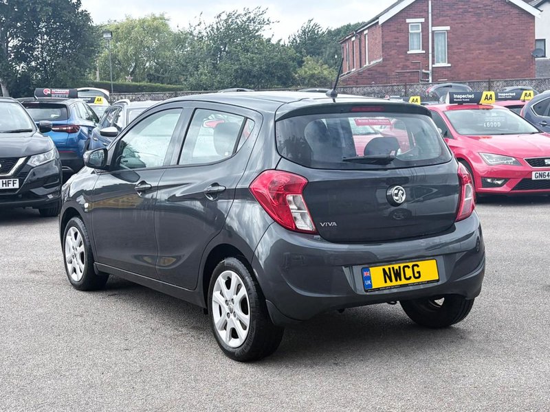 2018 Vauxhall Viva in grey — photo 5 of 17