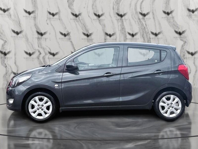 2018 Vauxhall Viva in grey — photo 8 of 18