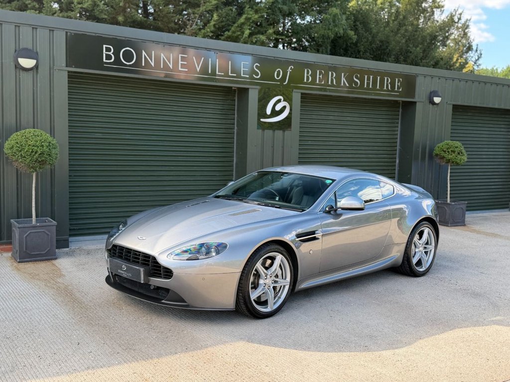 Aston Martin Vantage