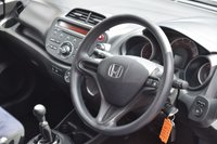 USED 2015 HONDA JAZZ 1.2 i-VTEC S Hatchback 5dr Petrol Manual Euro 5 (90 ps) **2 Owners, Excellent Service History**