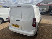 USED 2020 70 VAUXHALL COMBO 1.6 Turbo D 2300 Sportive Panel Van 4dr Diesel Manual L1 H1 Euro 6 (s/s) (100 ps) EXCELLENT  CONDITION IN&;OUT  ULEZ !