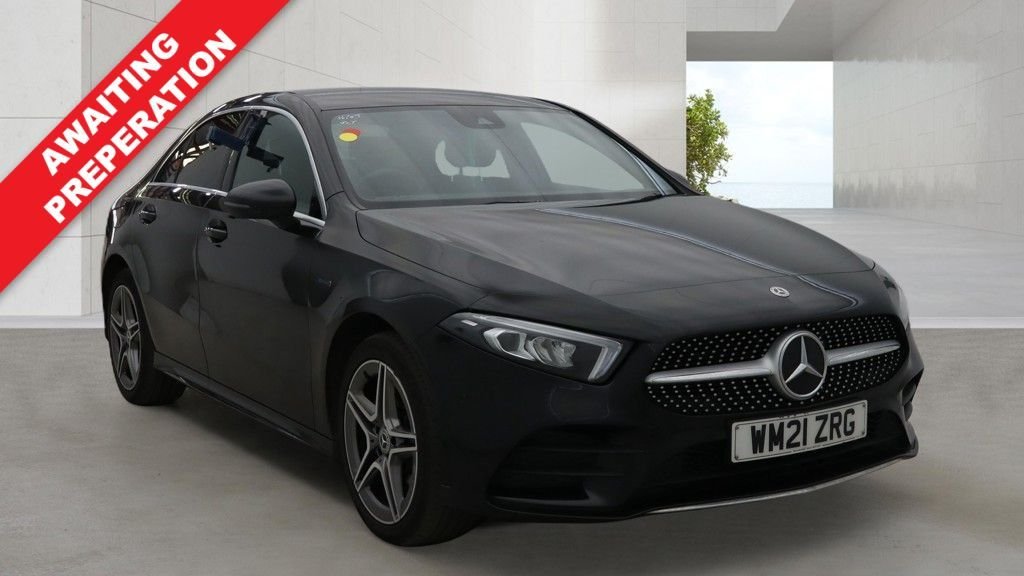 USED 2021 21 MERCEDES-BENZ A CLASS 1.3 A250e 15.6kWh AMG Line (Executive) Saloon 4dr Petrol Plug-in Hybrid 8G-DCT Euro 6 (s/s) (218 ps) FULL MERCEDES SERVICE HISTORY