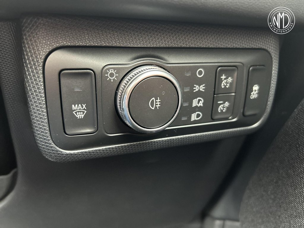 USED 2022 22 FORD MUSTANG MACH-E Extended Range 91kWh AWD 5dr 9.9%APR LOW MILEAGE ONE OWNER