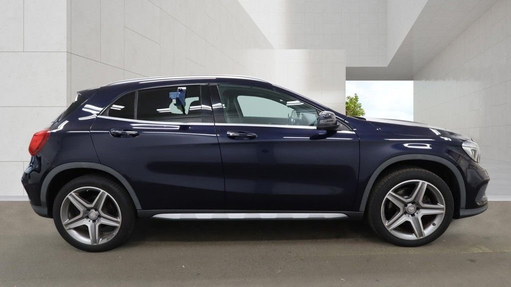 USED 2016 66 MERCEDES-BENZ GLA 2.0 GLA250 AMG Line SUV 5dr Petrol 7G-DCT 4MATIC Euro 6 (s/s) (211 ps) PAN ROOF/FULL SERVICE HISTORY