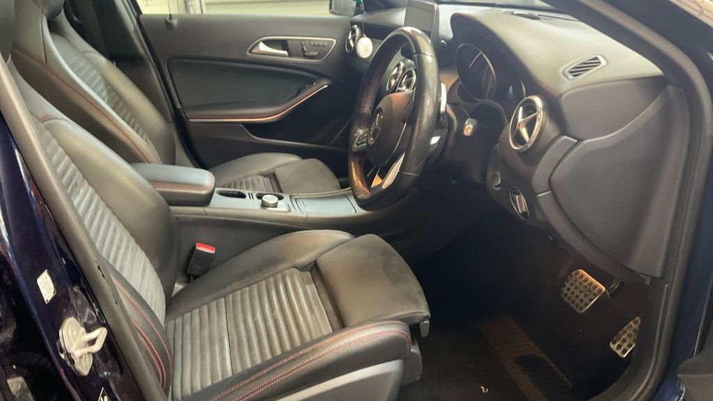 USED 2016 66 MERCEDES-BENZ GLA 2.0 GLA250 AMG Line SUV 5dr Petrol 7G-DCT 4MATIC Euro 6 (s/s) (211 ps) PAN ROOF/FULL SERVICE HISTORY
