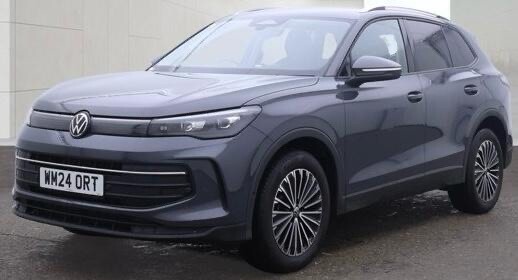 2024 VOLKSWAGEN TIGUAN 2.0 TDI Match SUV 5dr Diesel DSG Euro 6 (s/s) (150 ps) - vehicle photo 2 for sale on PureCar
