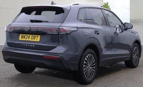 2024 VOLKSWAGEN TIGUAN 2.0 TDI Match SUV 5dr Diesel DSG Euro 6 (s/s) (150 ps) - vehicle photo 5 for sale on PureCar
